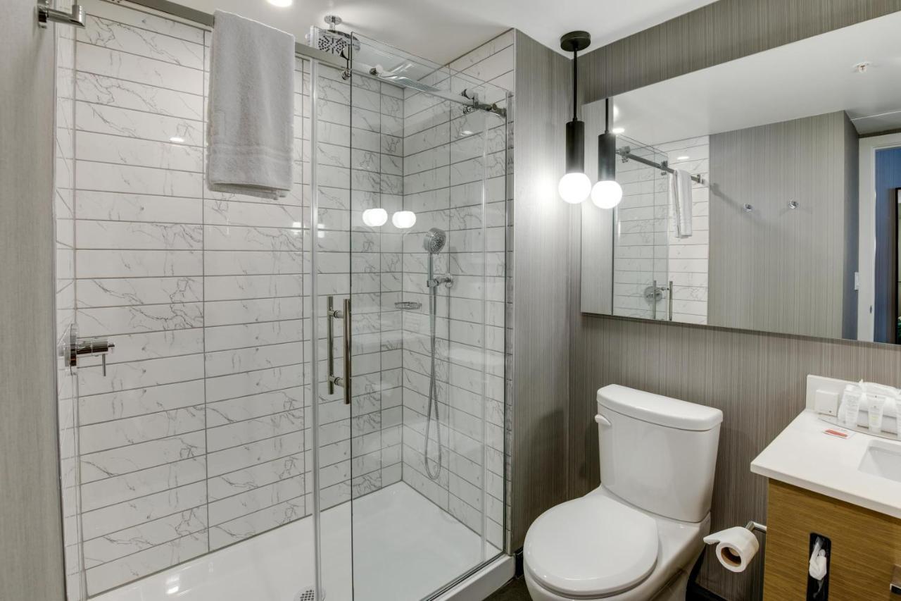 Sandman Signature Saskatoon South Hotel Экстерьер фото